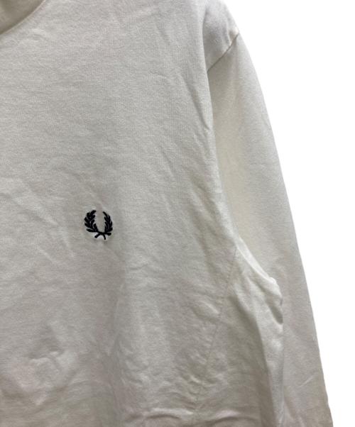 FRED PERRY（フレッドペリー）FRED PERRY (フレッドペリー) バックプリーツカットソー ホワイト サイズ:36の古着・服飾アイテム