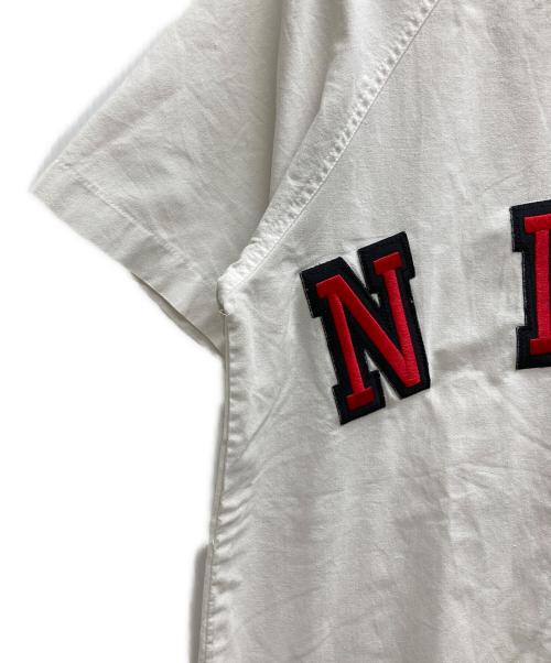 NIKE（ナイキ）NIKE (ナイキ) ベースボールシャツ ホワイト サイズ:Sの古着・服飾アイテム