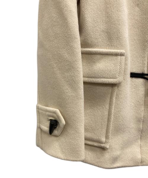 BURBERRY（バーバリー）BURBERRY (バーバリー) ショートダッフルコート アイボリー サイズ:38の古着・服飾アイテム