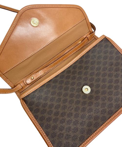 CELINE（セリーヌ）CELINE (セリーヌ) マカダムショルダーバッグ ベージュの古着・服飾アイテム