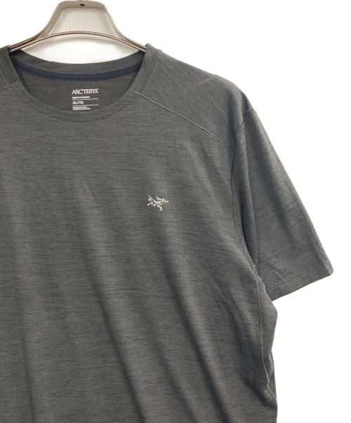 ARC'TERYX（アークテリクス）ARC'TERYX (アークテリクス) Cormac Crew S/S グレー サイズ:XLの古着・服飾アイテム