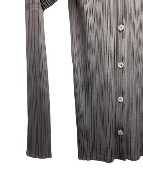PLEATS PLEASE（プリーツプリーズ）PLEATS PLEASE (プリーツプリーズ) プリーツジャケット グレー サイズ:4の古着・服飾アイテム