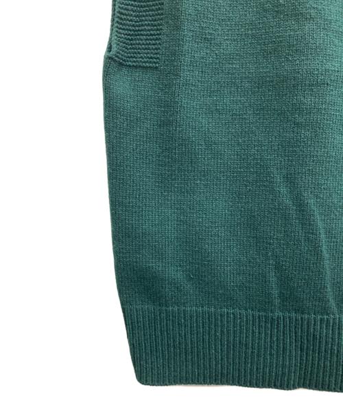 226 3129 5000（ツツムサイフクゴセン）226 3129 5000 (ツツムサイフクゴセン) カシミヤブレンドニットベスト グリーン サイズ:freeの古着・服飾アイテム