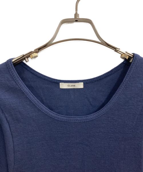 CLANE（クラネ）CLANE (クラネ) SCOOP LINE RIB TOPS ネイビー サイズ:2の古着・服飾アイテム