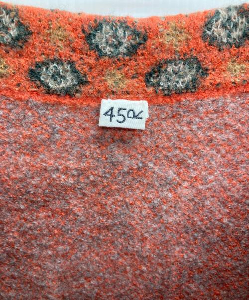 45R（フォーティファイブ・アール）45R (フォーティファイブ・アール) フロートダブルジャガードのフレアセーター オレンジの古着・服飾アイテム