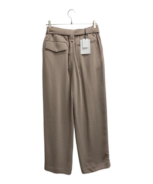 CULLNI（クルニ）CULLNI (クルニ) Double Satin 2 Tuck Wide Pants with Long Belt ベージュ サイズ:2の古着・服飾アイテム
