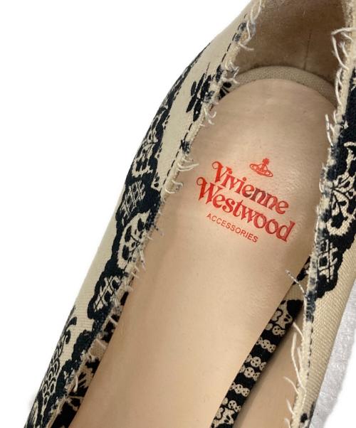 Vivienne Westwood（ヴィヴィアンウエストウッド）Vivienne Westwood (ヴィヴィアンウエストウッド) オペラシューズ ベージュ サイズ:39の古着・服飾アイテム