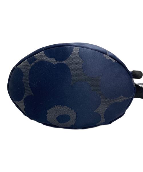 marimekko（マリメッコ）marimekko (マリメッコ) essential bucket unikko ネイビーの古着・服飾アイテム