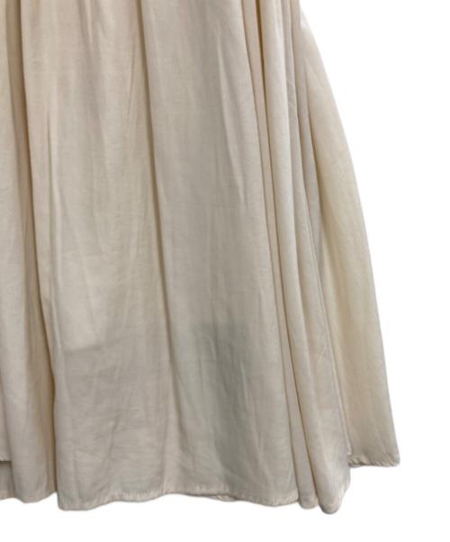 HER LIP TO（ハーリップトゥ）Her lip to (ハーリップトゥ) High-Waist Tiered Long Skirt アイボリー サイズ:Mの古着・服飾アイテム