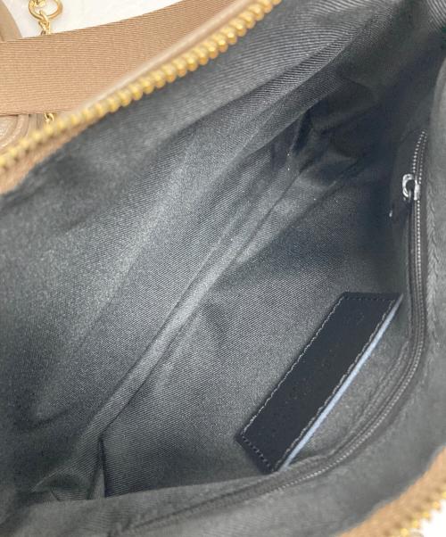 AULENTTI（オウレンティ）AULENTTI (オウレンティ) マルチウェイバッグ グレージュの古着・服飾アイテム