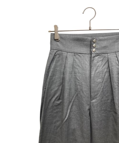 6(ROKU) BEAUTY&YOUTH（ロク ビューティーアンドユース）6(ROKU) BEAUTY&YOUTH (ロク ビューティーアンドユース) WOOL CHINZES PANTS グレー サイズ:36の古着・服飾アイテム