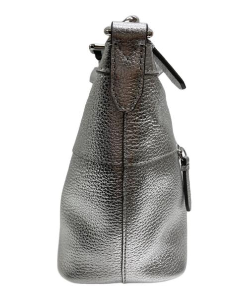 COLE HAAN（コールハーン）COLE HAAN (コールハーン) アストリア ダッフル クロスボディ シルバーの古着・服飾アイテム