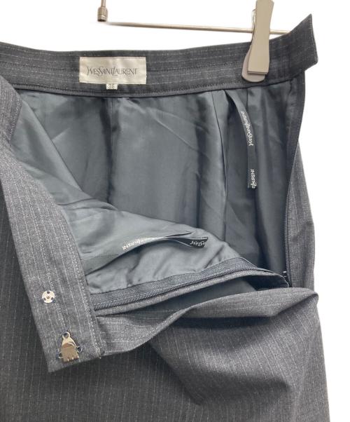 Yves Saint Laurent（イヴサンローラン）Yves Saint Laurent (イヴサンローラン) セットアップスーツ グレー サイズ:36の古着・服飾アイテム