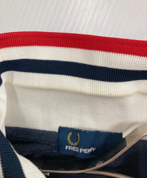 FRED PERRY（フレッドペリー）FRED PERRY (フレッドペリー) ポロシャツ ネイビー サイズ:Mの古着・服飾アイテム