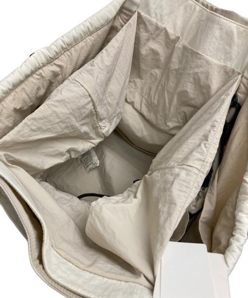 SOLPRESA（ソルプレーサ）SOLPRESA (ソルプレーサ) キルティング マザーズバック アイボリーの古着・服飾アイテム