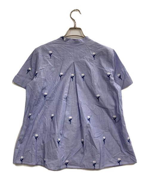 camicettasnob（カミセッタスノーブ）camicettasnob (カミセッタスノーブ) 刺繍シャンブレーシャツ ブルー サイズ:42の古着・服飾アイテム
