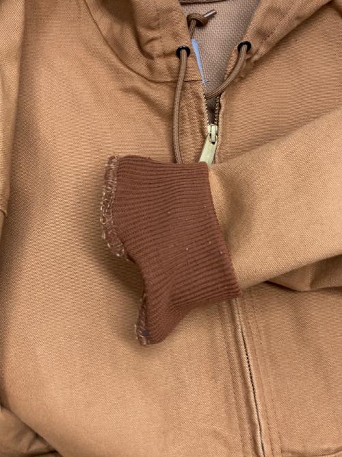 CarHartt（カーハート）CarHartt (カーハート) アクティブ ジャケット ブラウン サイズ:Lの古着・服飾アイテム