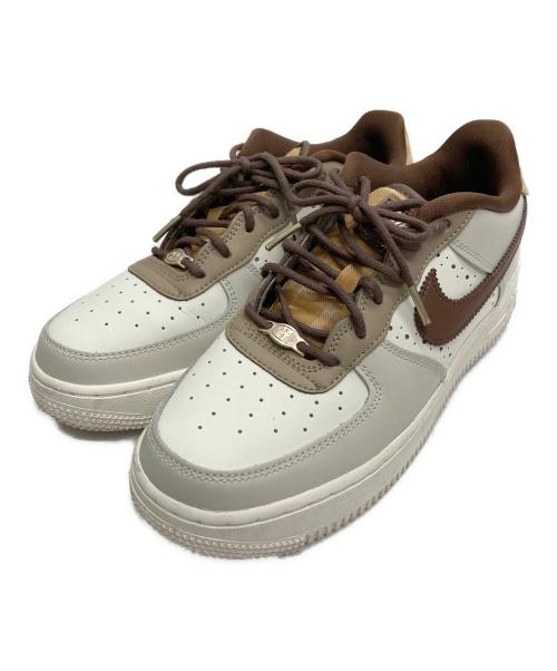 NIKE（ナイキ）NIKE (ナイキ) AIR FORCE 1 LV8 GS ブラウン×ホワイト サイズ:24cmの古着・服飾アイテム