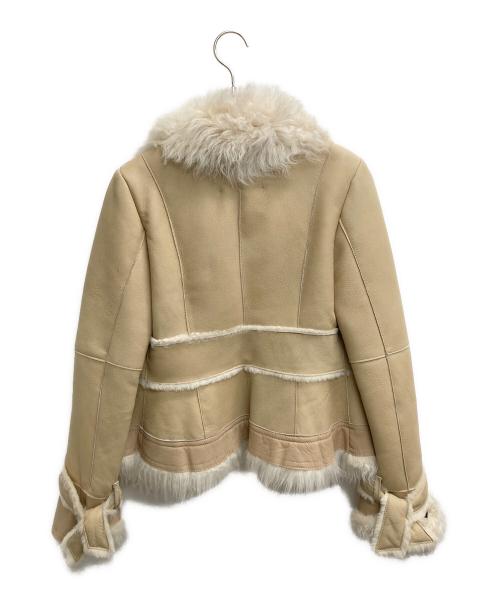 BURBERRY BLUE LABEL（バーバリーロンドンブルーレーベル）BURBERRY BLUE LABEL (バーバリーロンドンブルーレーベル) ムートンジャケット ベージュ サイズ:38の古着・服飾アイテム