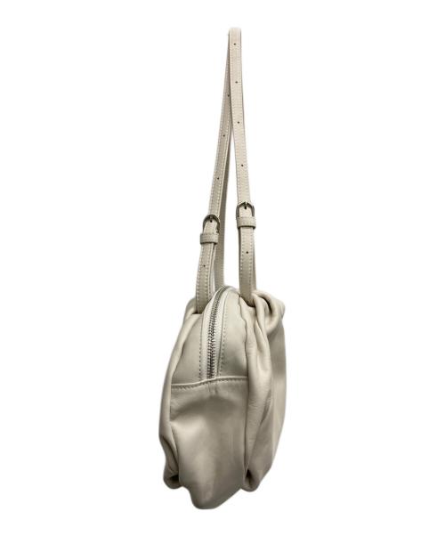 ear PAPILLONNER（イアパピヨネ）ear PAPILLONNER (イアパピヨネ) コロンボストンバッグ アイボリーの古着・服飾アイテム