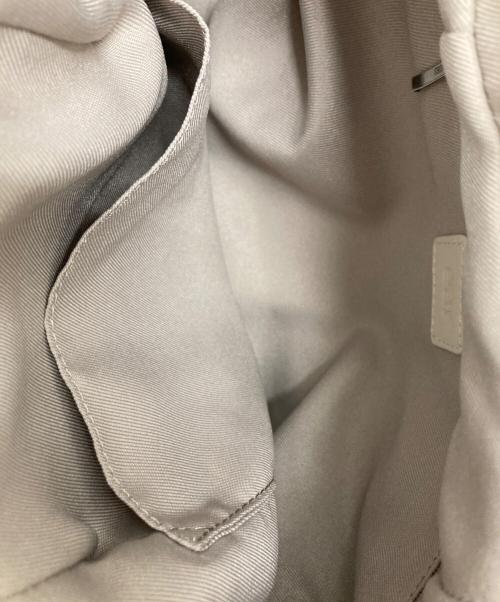 ear PAPILLONNER（イアパピヨネ）ear PAPILLONNER (イアパピヨネ) コロンボストンバッグ アイボリーの古着・服飾アイテム