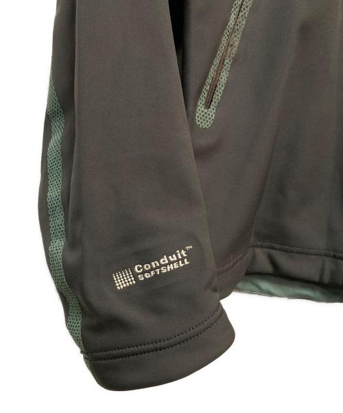 MOUNTAIN HARD WEAR（マウンテンハードウェア）MOUNTAIN HARD WEAR (マウンテンハードウェア) 00s conduit softshell jacket グレー サイズ:Sの古着・服飾アイテム