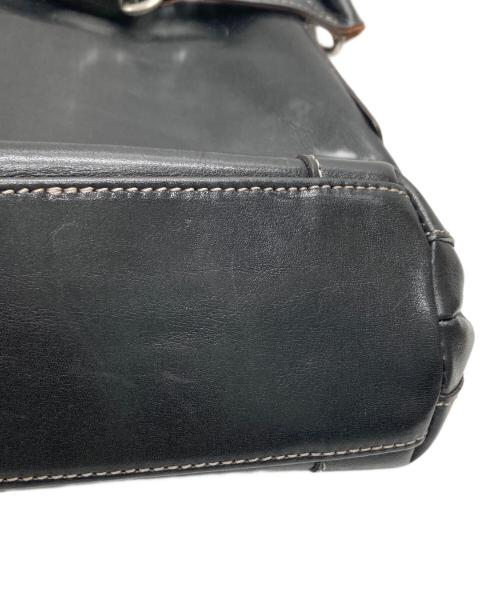 aniary（アニアリ）aniary (アニアリ) レザーショルダーバッグ ブラックの古着・服飾アイテム