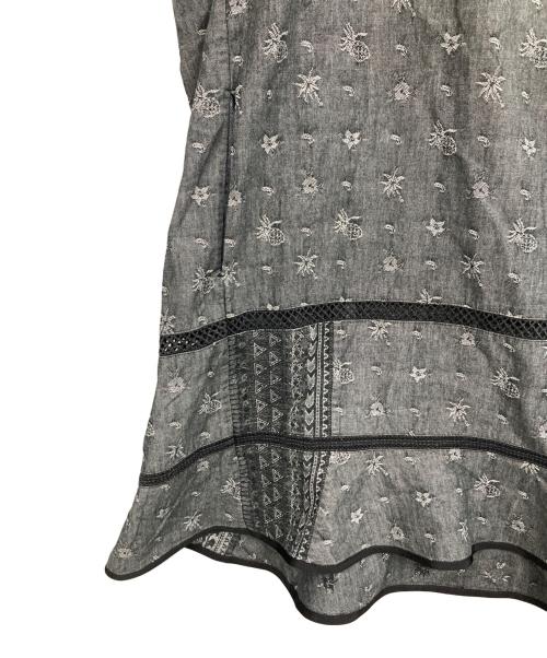 sacai（サカイ）sacai (サカイ) 17SS デニム刺繍ワンピース グレー サイズ:1の古着・服飾アイテム