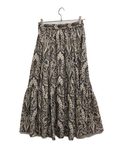 23区（ニジュウサンク）23区 (ニジュウサンク) フレンチペイズリーティアードスカート ホワイト サイズ:36 未使用品の古着・服飾アイテム