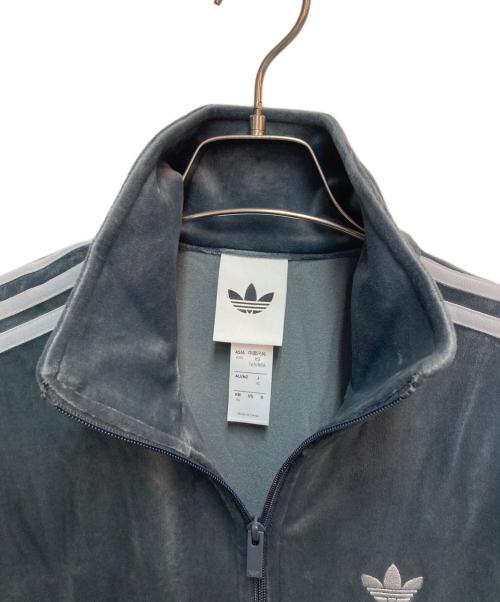 adidas（アディダス）adidas (アディダス) FB TT VELOUR　トラックジャケット グレー サイズ:XSの古着・服飾アイテム