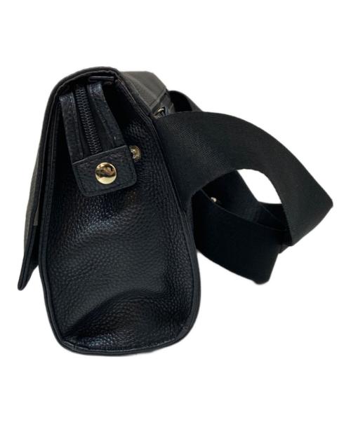 ear PAPILLONNER（イアパピヨネ）ear PAPILLONNER (イアパピヨネ) ワイドテープボディバッグ ブラックの古着・服飾アイテム