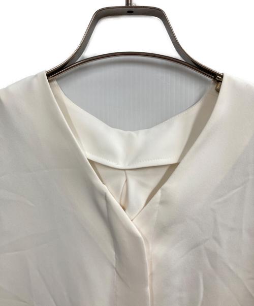 SOEJU（ソージュ）SOEJU (ソージュ) サテンショートスリーブボウタイブラウス ホワイト サイズ:Mの古着・服飾アイテム