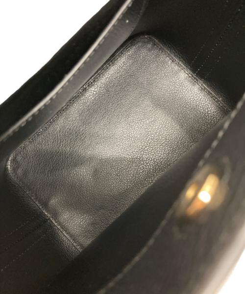 MICHAEL KORS（マイケル・コース）MICHAEL KORS (マイケル・コース) ショルダーバッグ ブラックの古着・服飾アイテム