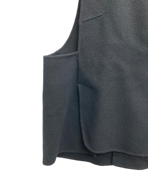 ENFOLD（エンフォルド）ENFOLD (エンフォルド) ウールリバー ベスト ブラック サイズ:SIZE 38の古着・服飾アイテム