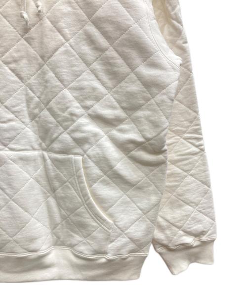 SUPREME（シュプリーム）Supreme (シュプリーム) Quilted Hooded Sweatshirt ホワイト サイズ:Mの古着・服飾アイテム