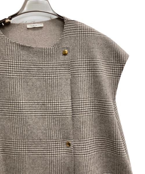 YORI（ヨリ）yori (ヨリ) チェックロングジレ ベージュ サイズ:記載なしの古着・服飾アイテム