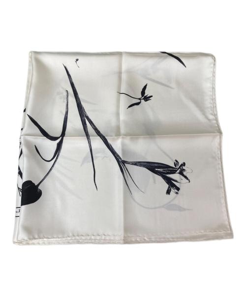 Salvatore Ferragamo（サルヴァトーレ フェラガモ）Salvatore Ferragamo (サルヴァトーレ フェラガモ) スカーフ ホワイトの古着・服飾アイテム