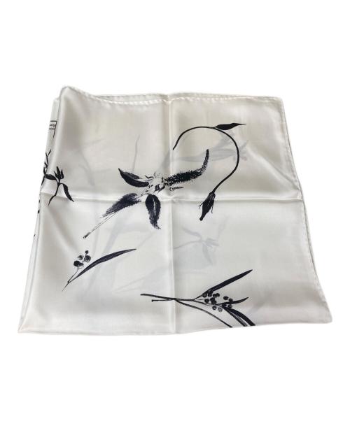 Salvatore Ferragamo（サルヴァトーレ フェラガモ）Salvatore Ferragamo (サルヴァトーレ フェラガモ) スカーフ ホワイトの古着・服飾アイテム