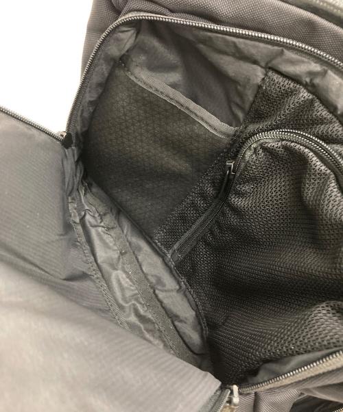 THE NORTH FACE（ザ ノース フェイス）THE NORTH FACE (ザ ノース フェイス) シャトルデイパック ブラックの古着・服飾アイテム