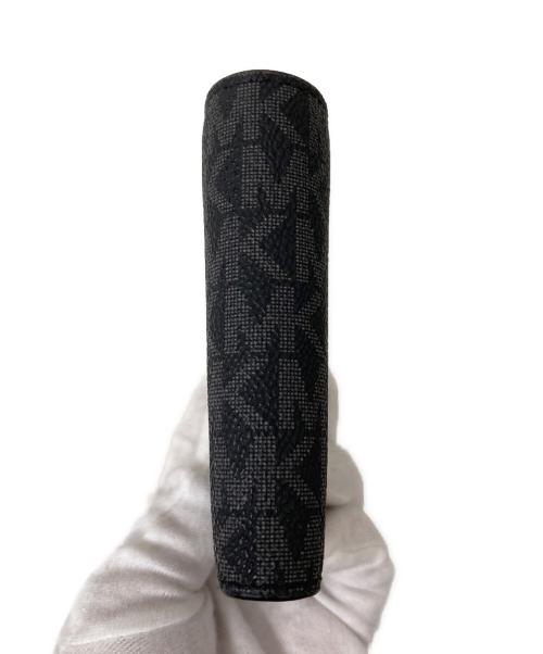 MICHAEL KORS（マイケル・コース）MICHAEL KORS (マイケル・コース) 2つ折り財布 ブラックの古着・服飾アイテム