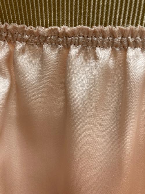 allureville（アルアバイル）allureville (アルアバイル) マットトリコットプリーツスカート ベージュ サイズ:1の古着・服飾アイテム