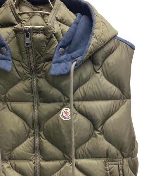 MONCLER（モンクレール）MONCLER (モンクレール) MAGLIA 切替ダウンベスト カーキ サイズ:Lの古着・服飾アイテム