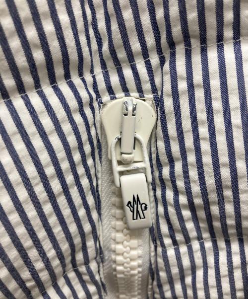 MONCLER GAMME BLEU（モンクレール ガム ブルー）MONCLER GAMME BLEU (モンクレール ガム ブルー) GILET ダウンベスト ホワイト サイズ:2の古着・服飾アイテム