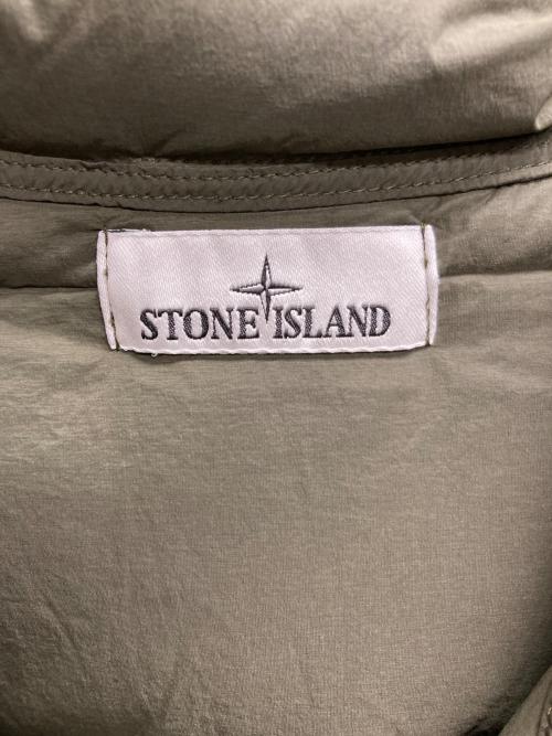 STONE ISLAND（ストーンアイランド）STONE ISLAND (ストーンアイランド) SEAMLESS TUNNEL NYLON DOWN-TC（シームレス　トンネル　ナイロン　ダウン） オリーブ サイズ:Mの古着・服飾アイテム