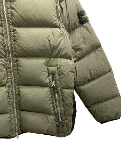 STONE ISLAND（ストーンアイランド）STONE ISLAND (ストーンアイランド) SEAMLESS TUNNEL NYLON DOWN-TC（シームレス　トンネル　ナイロン　ダウン） オリーブ サイズ:Mの古着・服飾アイテム