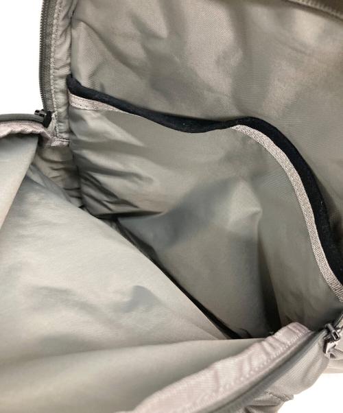 Karrimor（カリマー）Karrimor (カリマー) M daypack カーキの古着・服飾アイテム