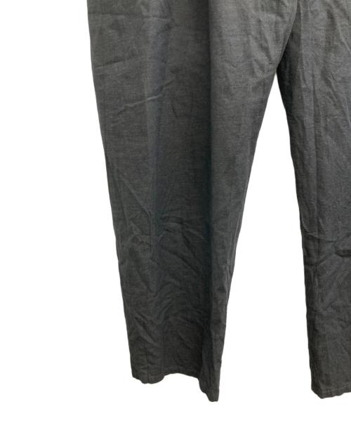 MAATEE&SONS（マーティーアンドサンズ）MAATEE&SONS (マーティーアンドサンズ) EASY PANTS NO SIDESEAM グレー サイズ:2の古着・服飾アイテム