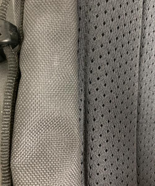 ARC'TERYX（アークテリクス）ARC'TERYX (アークテリクス) Mantis 16 Backpack グレーの古着・服飾アイテム