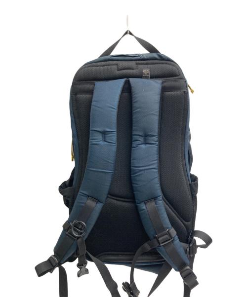 ARC'TERYX（アークテリクス）ARC'TERYX (アークテリクス) MANTIS 26L BACKPACK ネイビーの古着・服飾アイテム