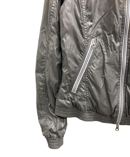 DUVETICA（デュベティカ）DUVETICA (デュベティカ) ライトダウンナイロンジャケット グレー サイズ:40の古着・服飾アイテム